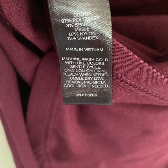 Express EXP CORE Performance Workout Tank - Maroon & Black - XS - Picture 7 of 7